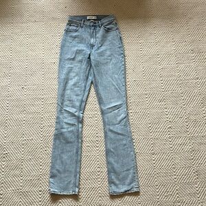 Curve Love Ultra High Rise 90’s Straight